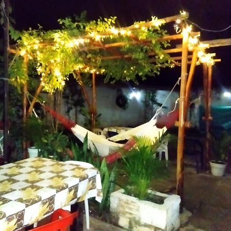 Hostal Sarita Villavieja Exterior foto