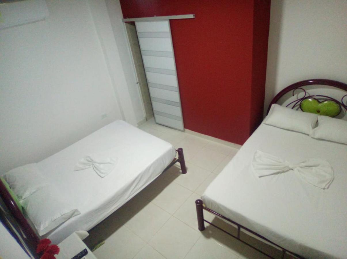 Hostal Sarita Villavieja Exterior foto