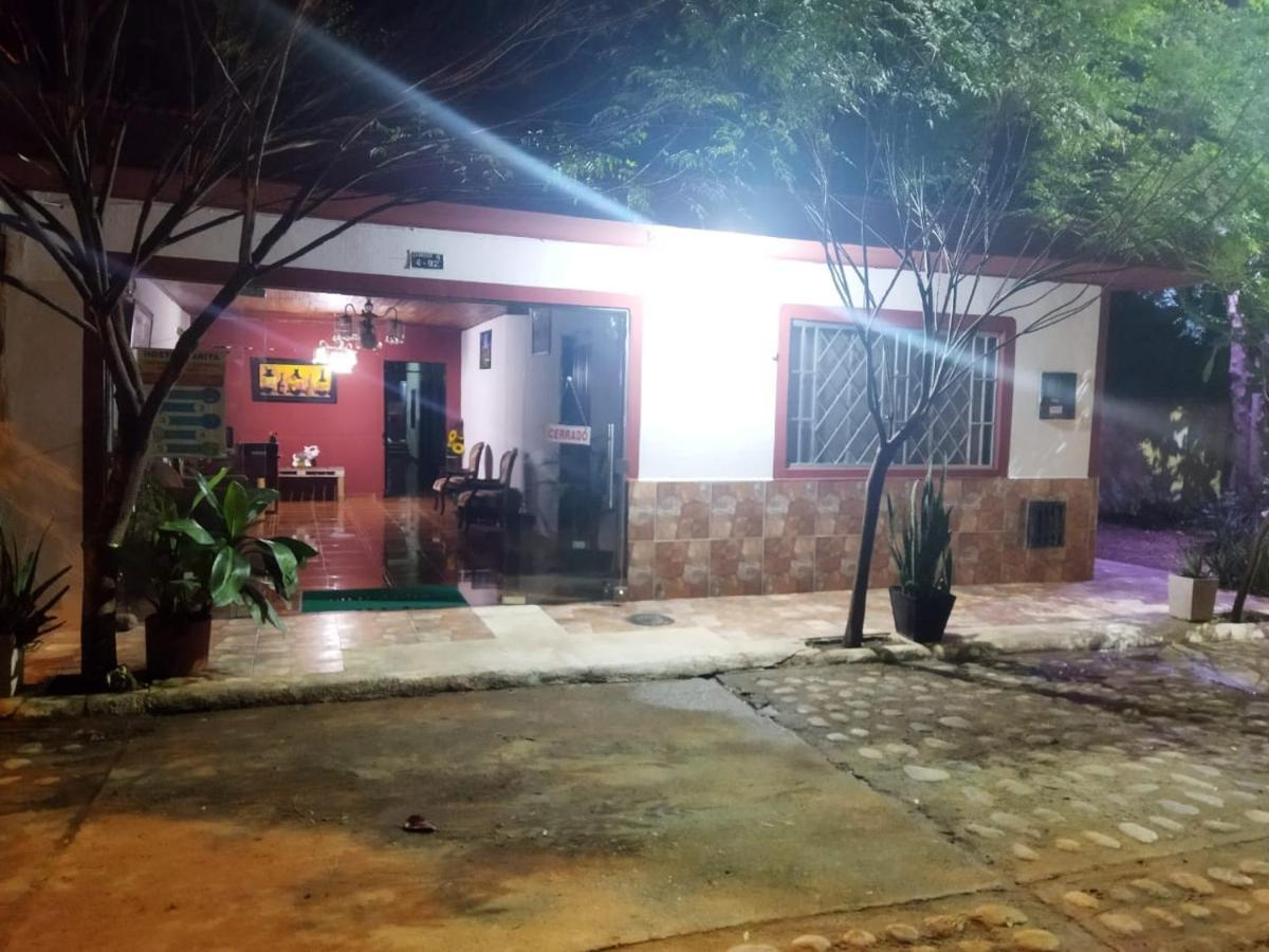 Hostal Sarita Villavieja Exterior foto